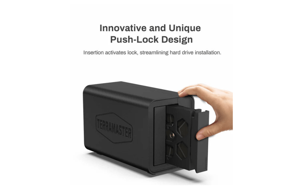 TERRAMASTER D2-320 front